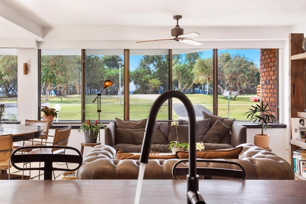 Byron Pacific Apartments - On Clarkes Beach Μπάιρον Μπέι Εξωτερικό φωτογραφία